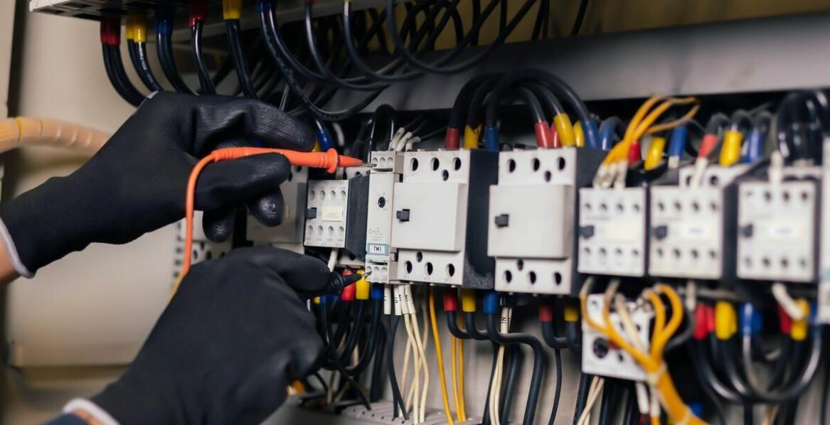 Co wyróżnia ofertę elektroinstalacji na rynku?