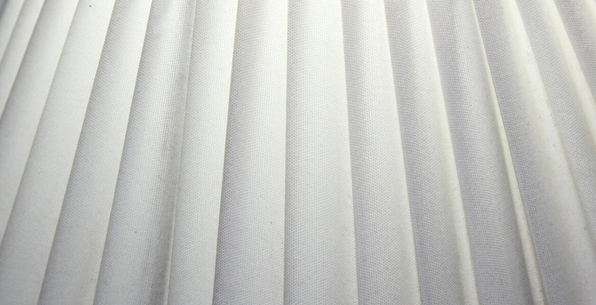 Plisowanie jako metoda wzbogacania dekoracyjnych tekstyliów