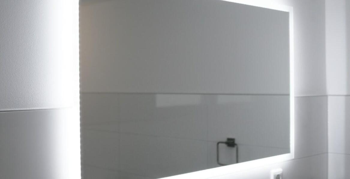 Nowoczesny design LED luster w ramie – jak dopasować do wnętrza?