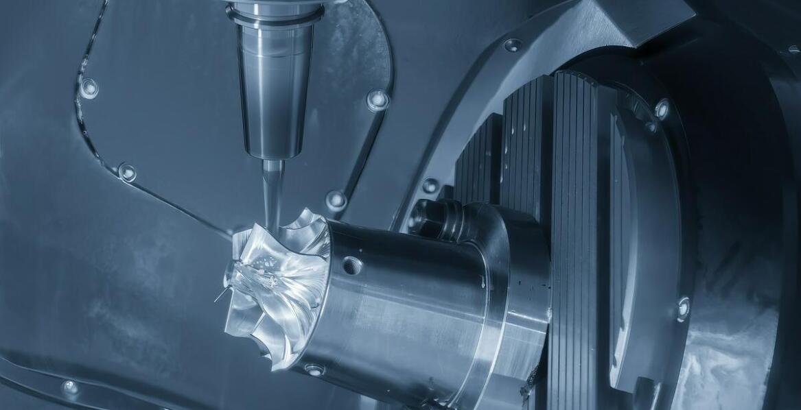 Rola obróbki CNC w zwiększaniu efektywności seryjnej produkcji