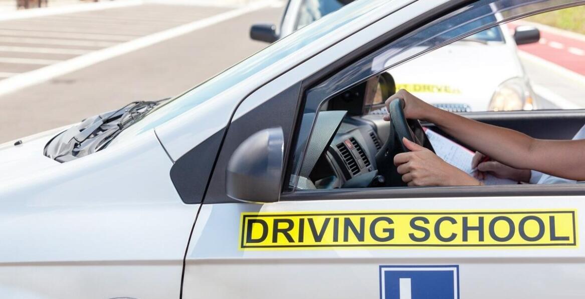 Jak poprawić swoje umiejętności poprzez doszkalające jazdy?