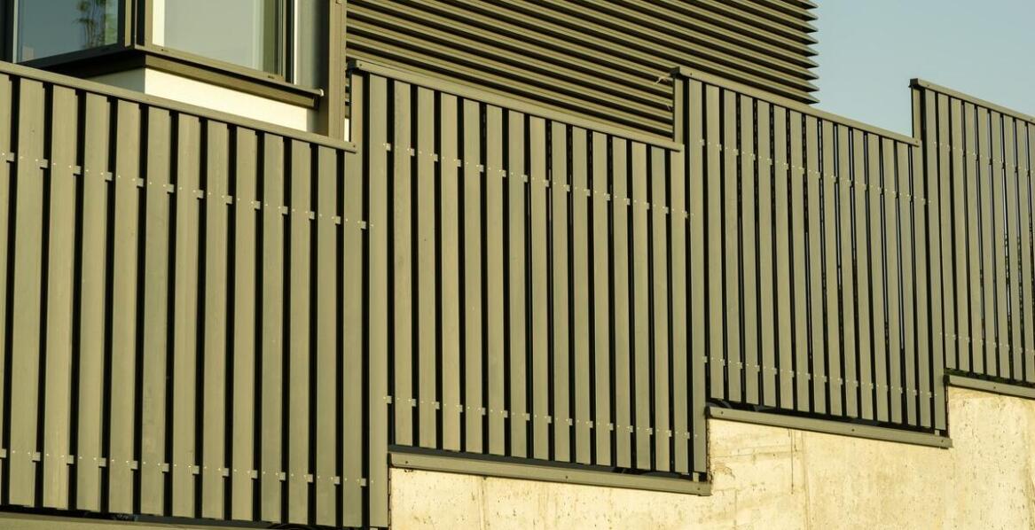 Estetyka i funkcjonalność nowoczesnych żaluzjowych płotów