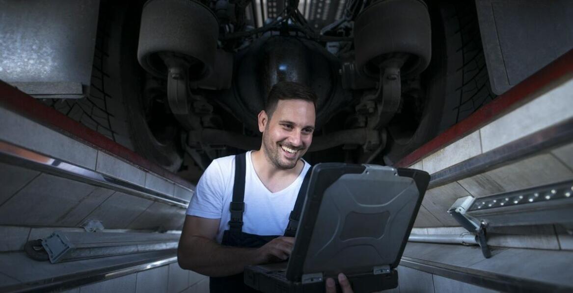 Wpływ profesjonalnej naprawy instalacji elektrycznych na bezpieczeństwo w Fordzie F-Max