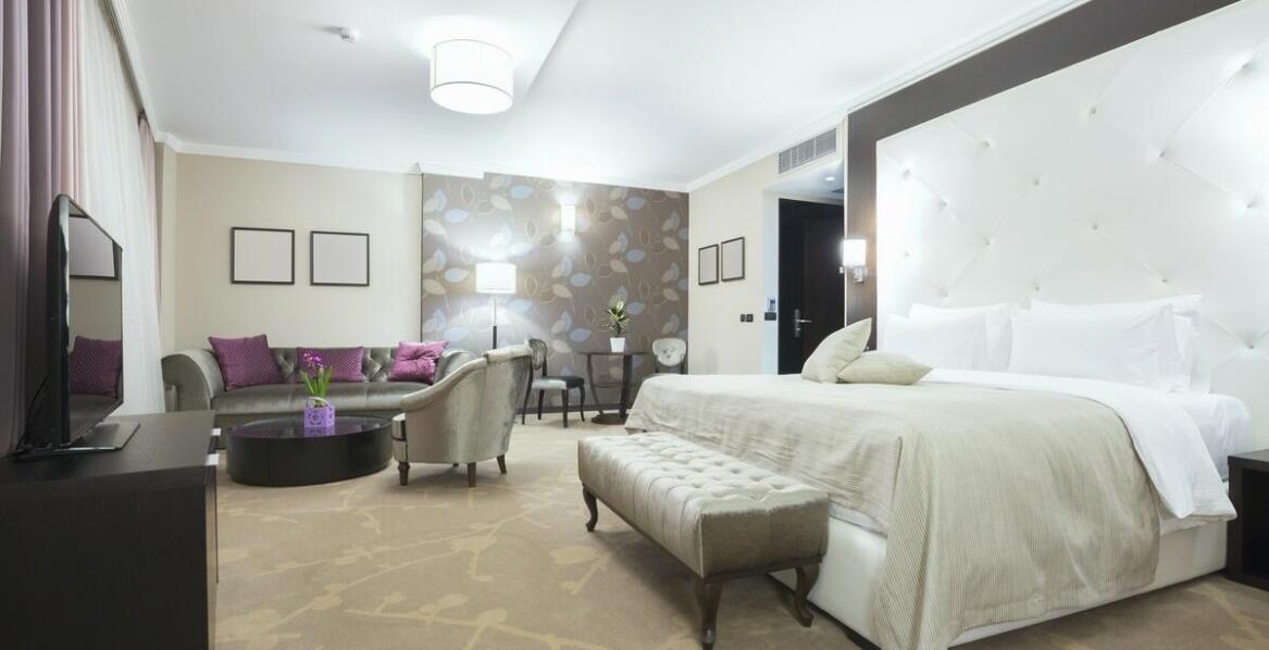 Wybór trzyosobowego pokoju – na co zwrócić uwagę przy rezerwacji?