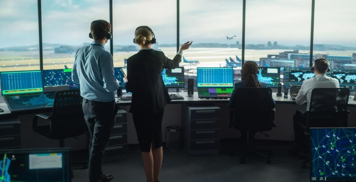 Wpływ nowoczesnych systemów monitoringu na bezpieczeństwo w lotnictwie
