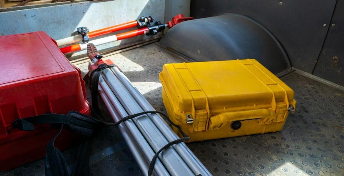 Wpływ próżniowej infuzji na jakość elementów zabudowy w przyczepach kempingowych