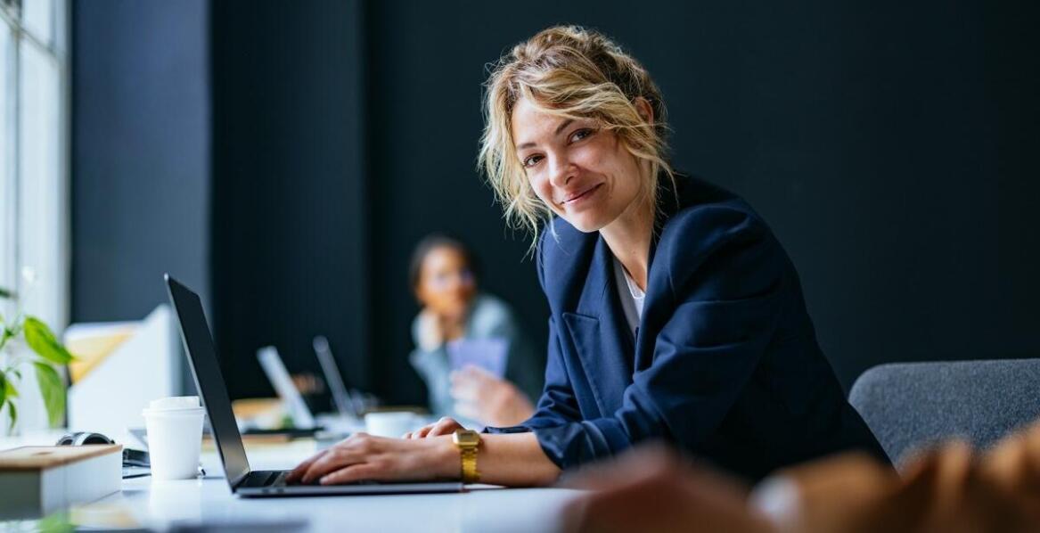 Jak dostosować wybór podyplomowych studiów do aktualnych potrzeb zawodowych?