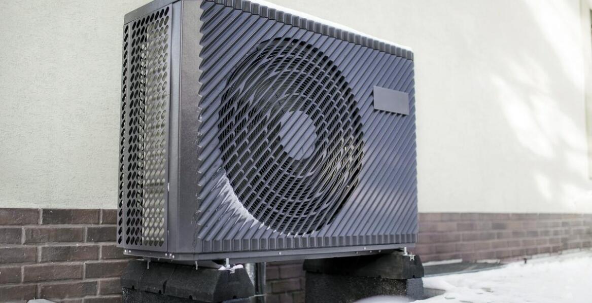 Jakie korzyści w zakresie komfortu cieplnego przez cały rok oferują pompy ciepła?