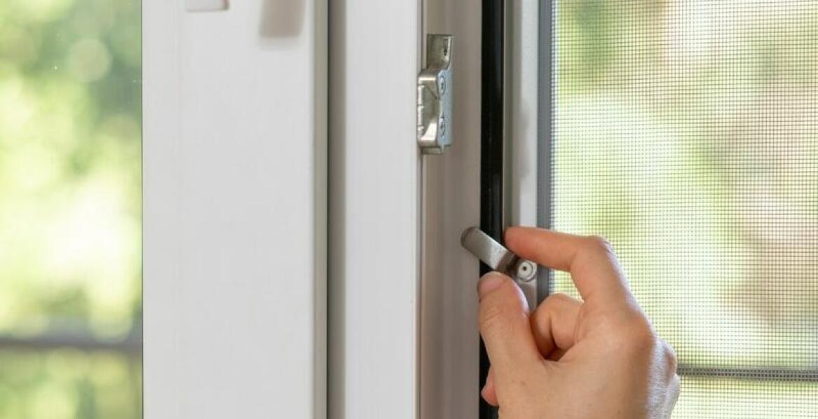 Bezpieczeństwo użytkowania dzięki systemom przeciwdziałającym przytrzaśnięciu palców.