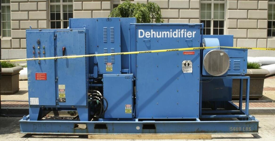 Wpływ systemów do osuszania powietrza na jakość przechowywania materiałów budowlanych