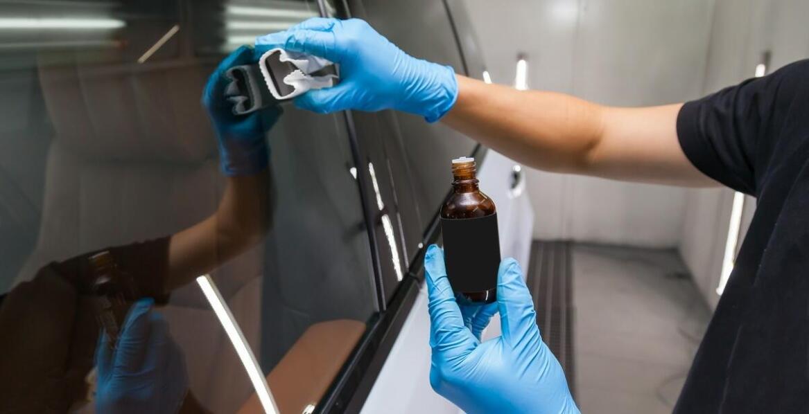 Dobór środka do usuwania śladów po oponach w zależności od rodzaju nawierzchni.