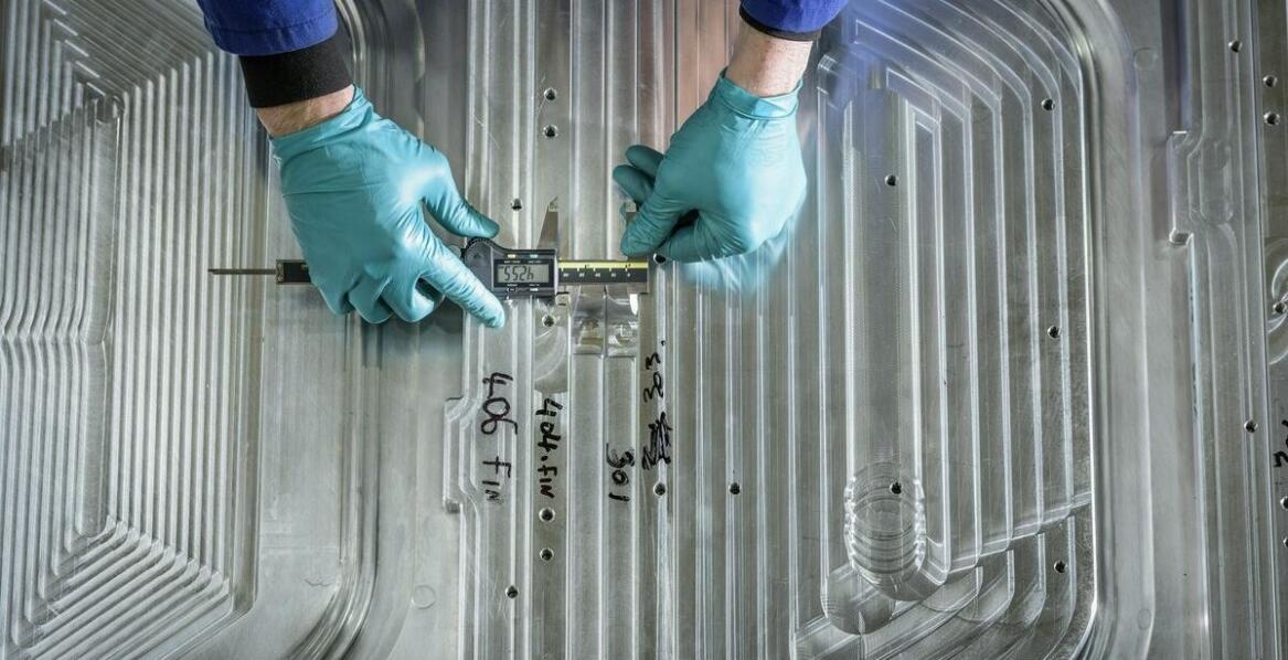 Wpływ jakości materiałów na trwałość przezroczystych tub.