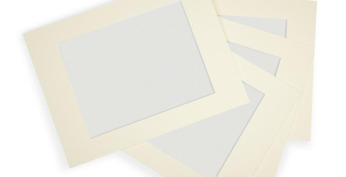 Poradnik wyboru paspartu 30x40 do drewnianych ramek – co warto wiedzieć?