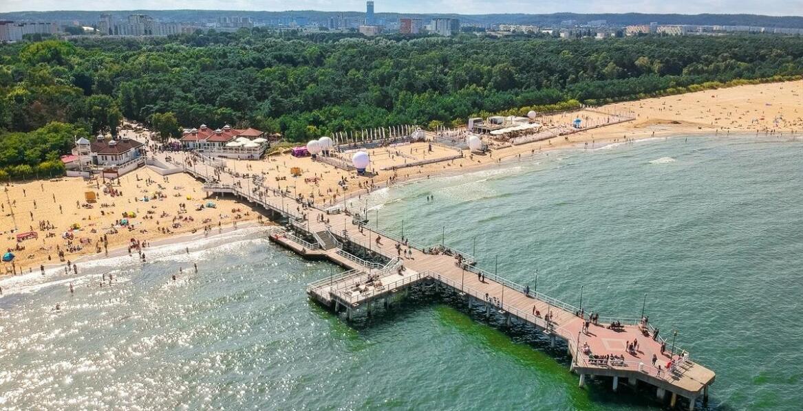 Jakie są korzyści z pobytu nad morzem w Kołobrzegu przez cały rok?