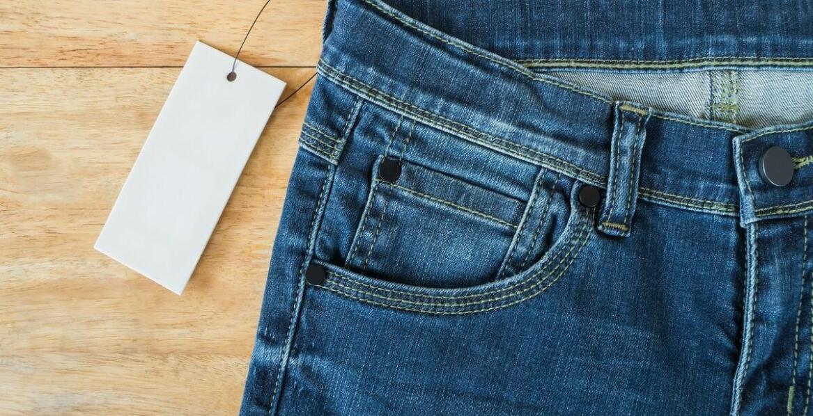 Najnowsze trendy w modzie jeansowej – co oferują jeansy Pepe?