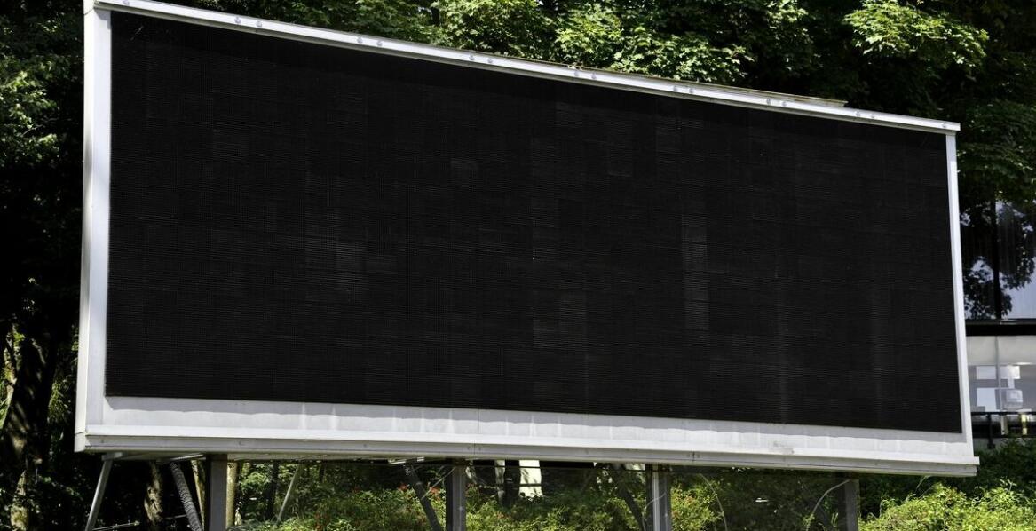 Wybór odpowiedniego zewnętrznego ekranu LED na masowe imprezy – na co zwrócić uwagę?