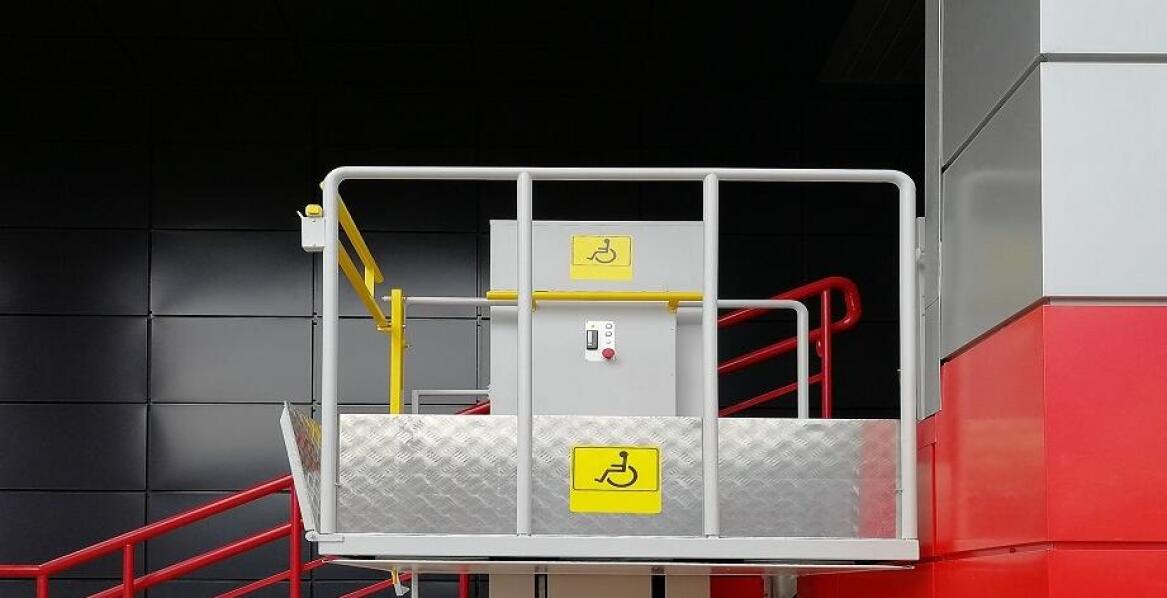 Kluczowe funkcje elektrycznych podnośników: co oferują najnowsze modele?