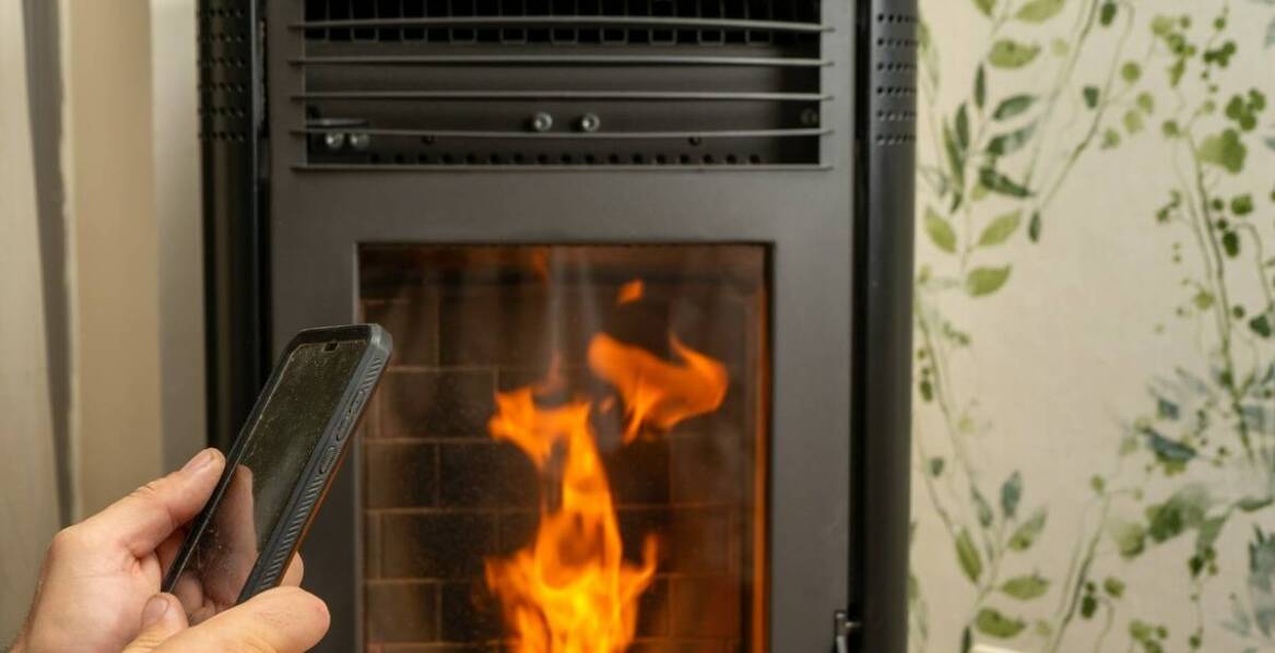 Jak dostępny online piec na pellet może poprawić efektywność energetyczną domu?