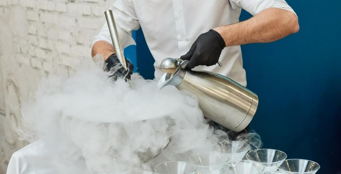 Jak kuchenny ciekły azot może zwiększyć atrakcyjność restauracyjnego menu?