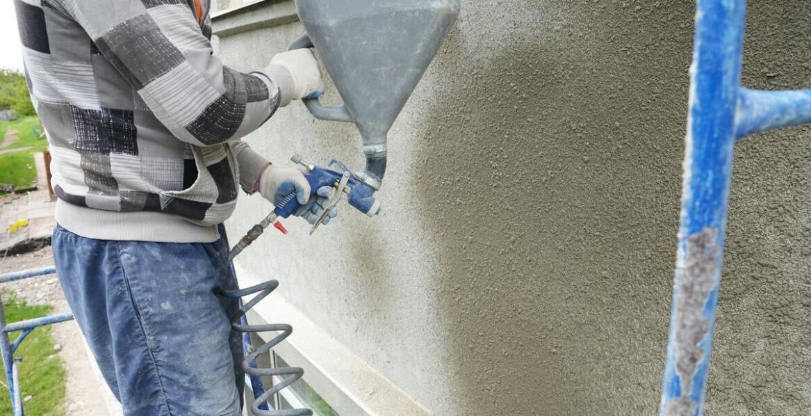 Innowacyjne narzędzia do aplikacji maszynowych tynków: jakie są korzyści?