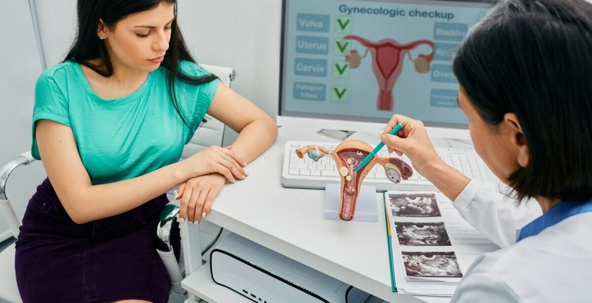 Jakie ginekologiczne schorzenia można leczyć w prywatnych klinikach?