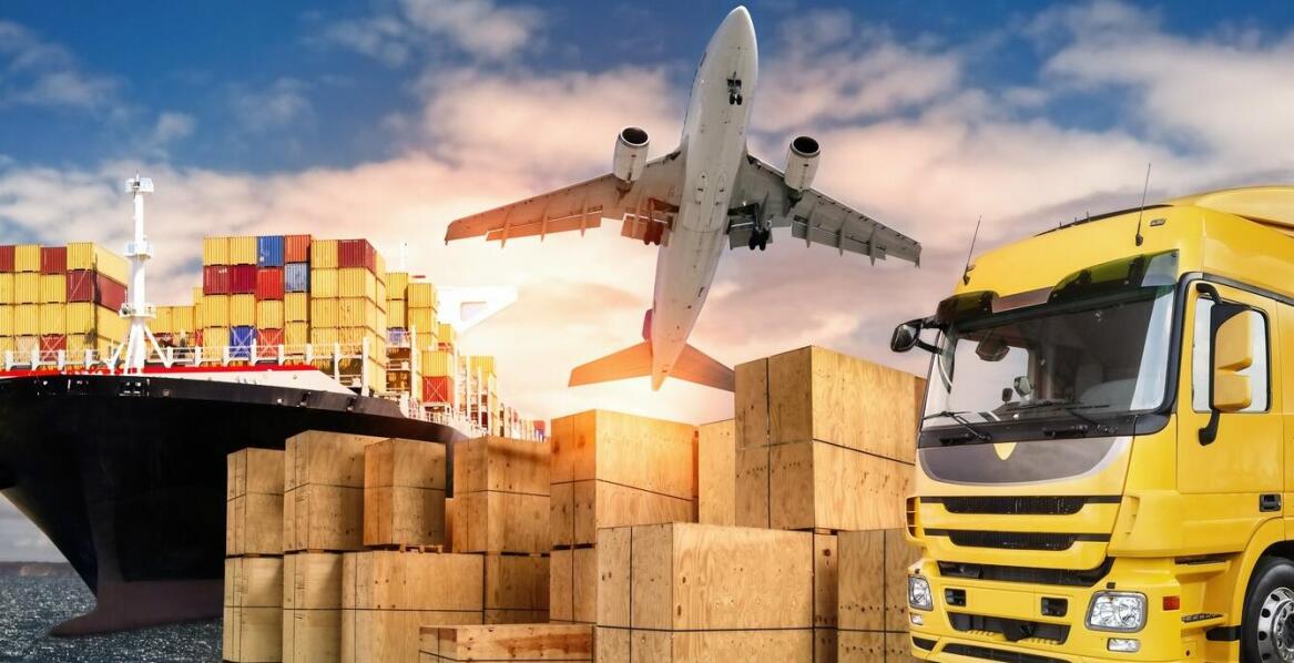 Jakie usługi oferują firmy transportowe, specjalizujące się w międzynarodowych przewozach?