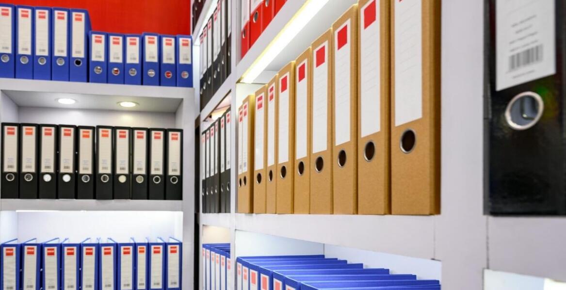 Dlaczego porządkowanie akt jest niezbędne dla Twojej firmy?