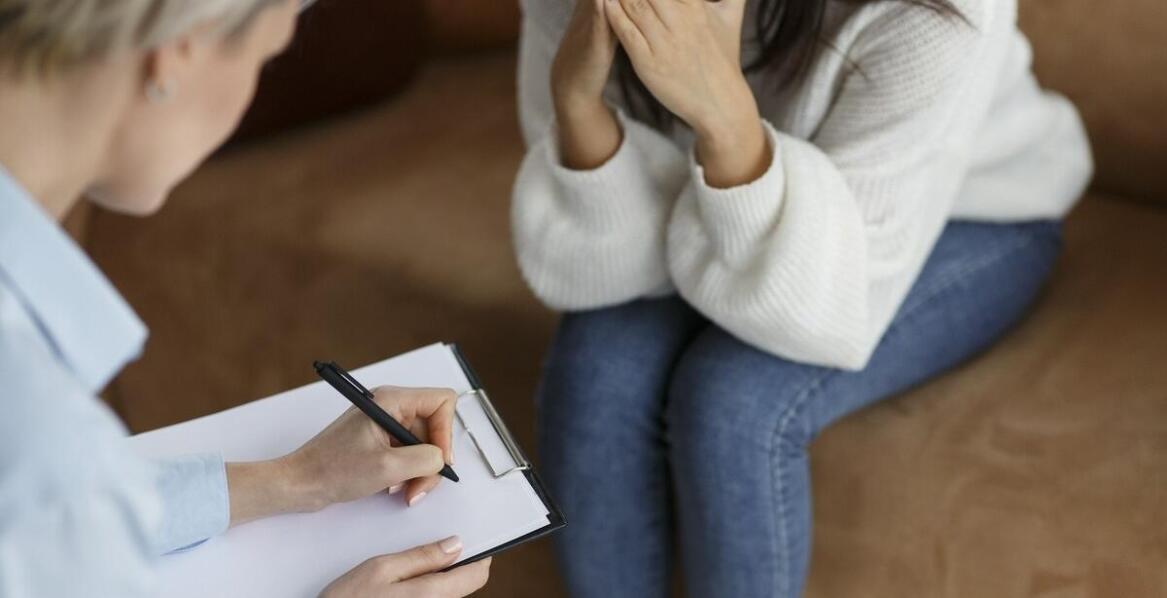 Zastosowanie indywidualnej terapii w pracy nad lękiem i depresją