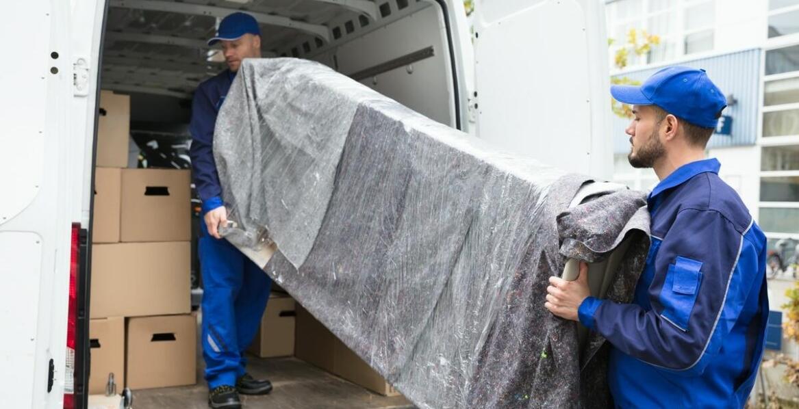 Jak firma zapewnia bezpieczeństwo podczas przeprowadzek w Wieliczce?