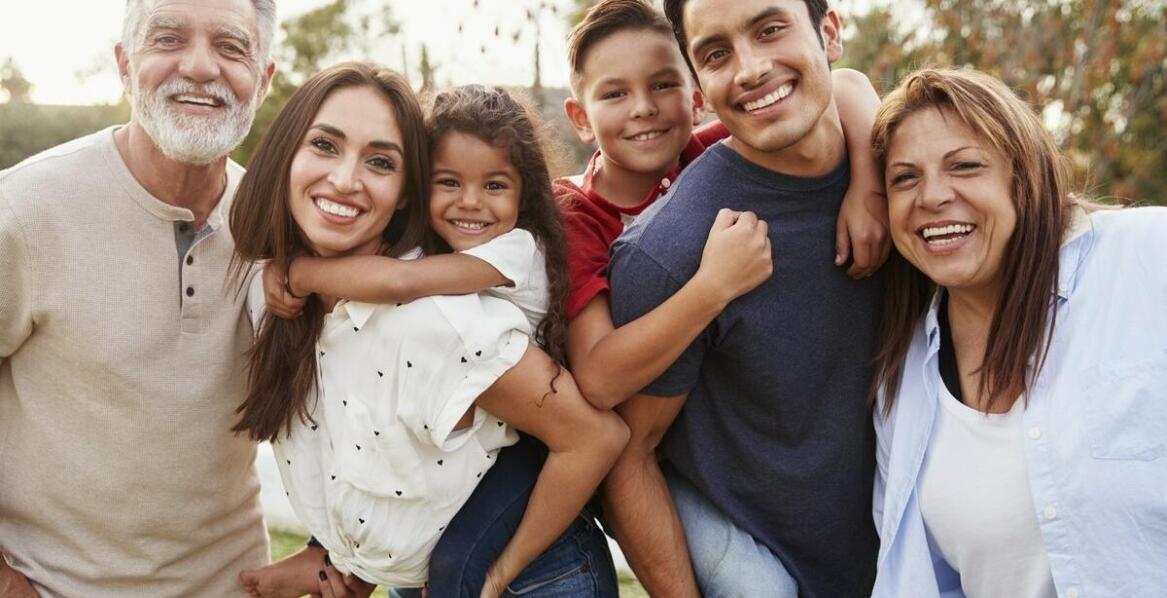 Wyjątkowy prezent dla bliskich jako rodzinna sesja