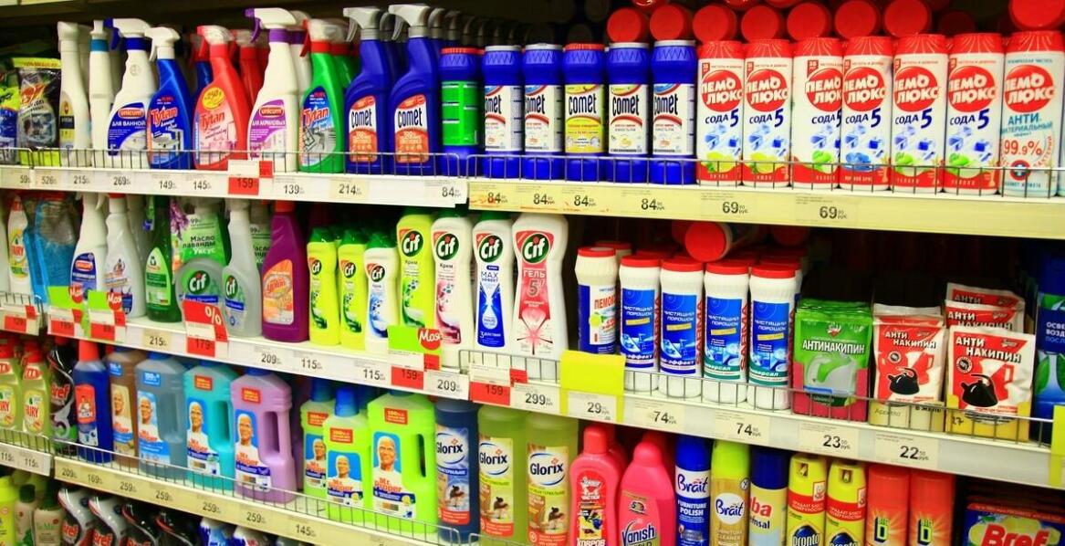 Profesjonalne środki czystości: Jak dobieramy je do potrzeb klienta?