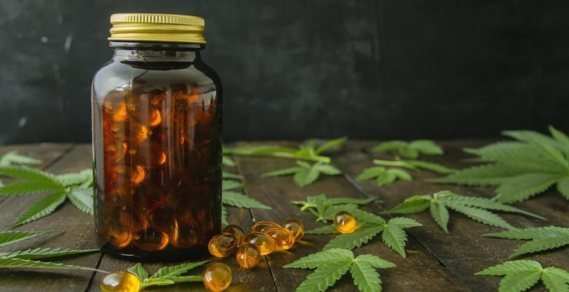 Why choose Pharmaquinone as your vitamin K2 supplier for supplement production?