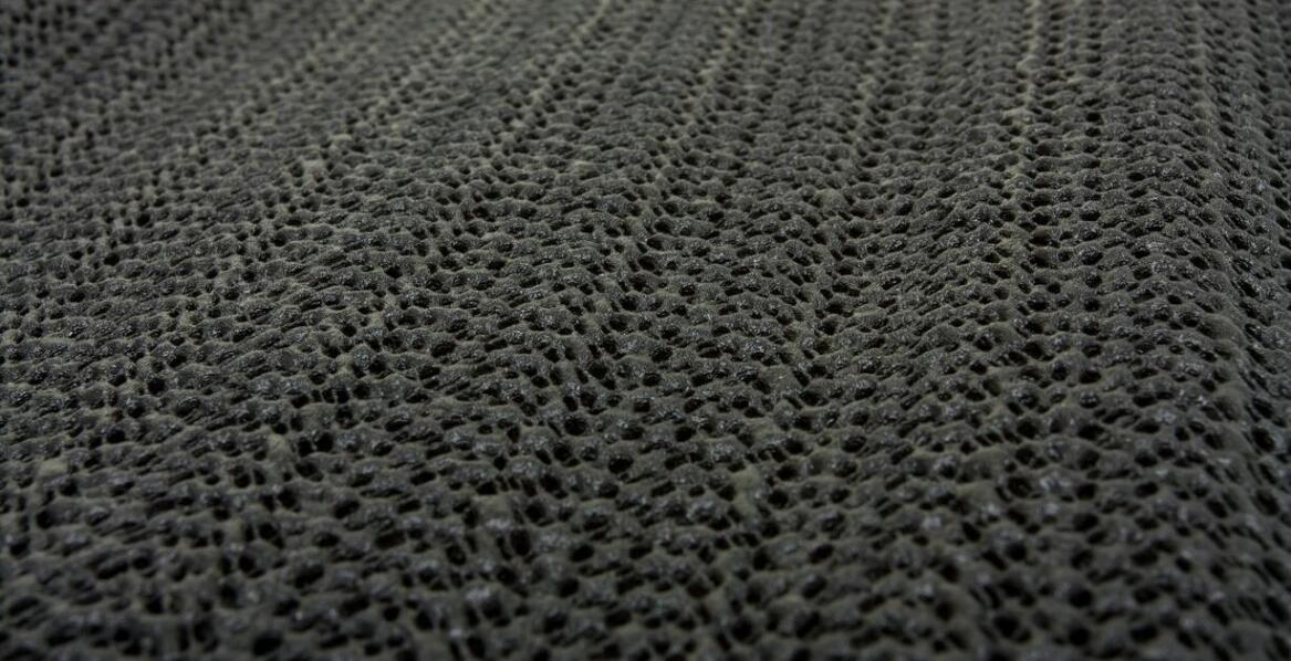 Durable Industrial Entrance Mats—What Features Ensure Their Longevity?