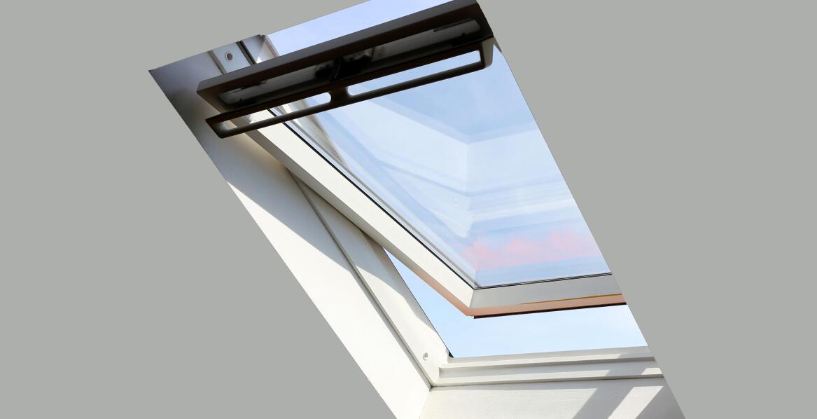 Welche Vorteile bietet eine kostenlose Schätzung vor der Montage von Dachfenstern?