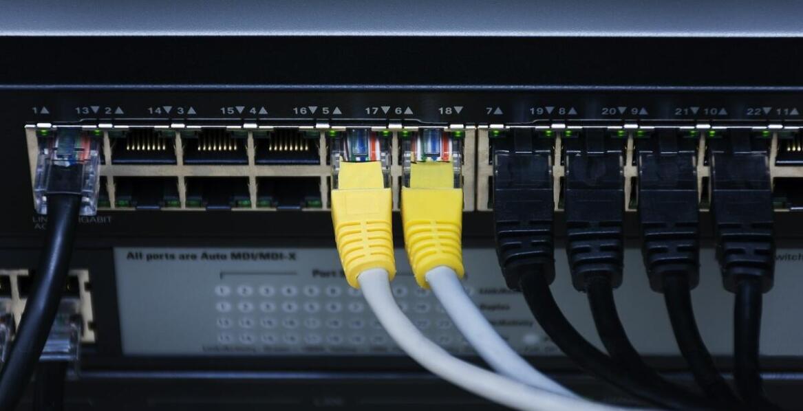 Jak uruchomić firmową sieć Wi‑Fi na kontrolerze Cisco Catalyst 9800